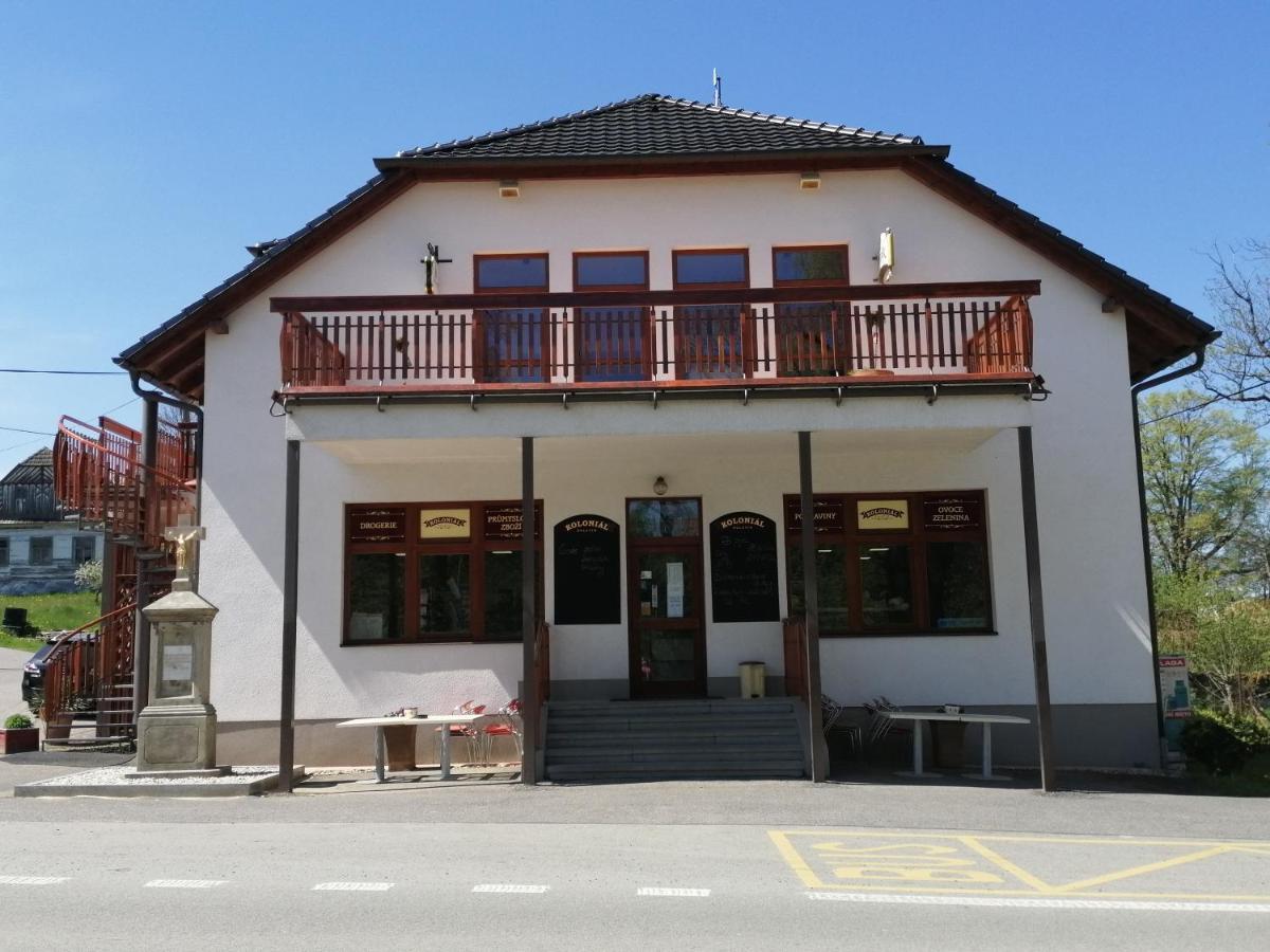 Ubytovani Kolonial Dolni Holetin Exterior photo